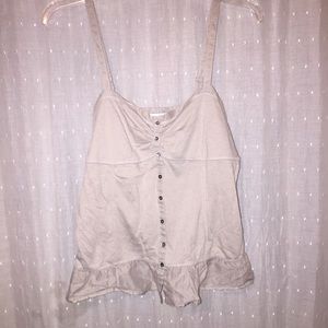 Tank top with buttons